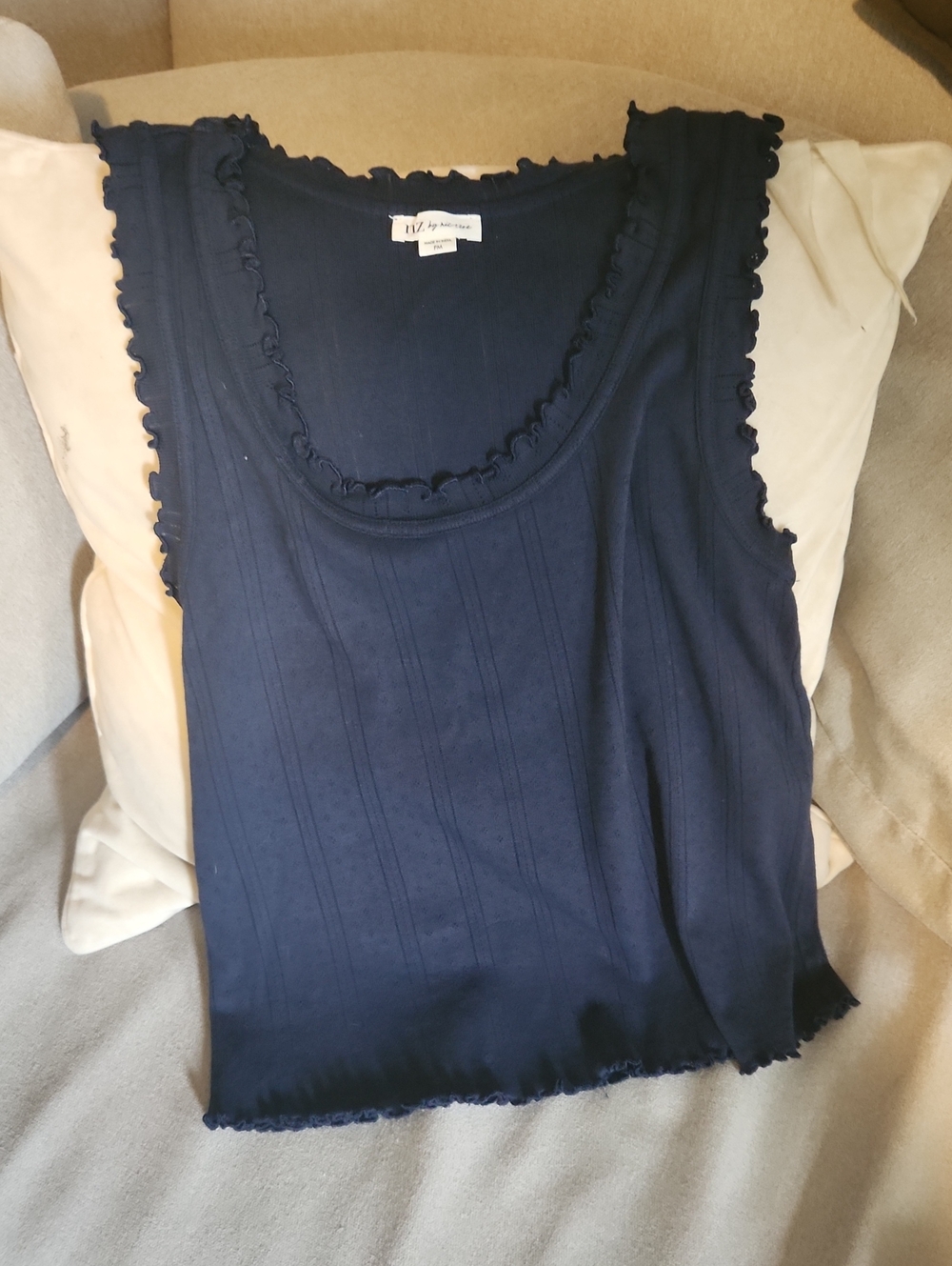Ruffled Scoop Neck Tank Top - Navy